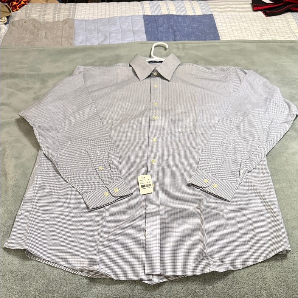 Gant Men's Subtle Blue and White Patterned Dress Shirt